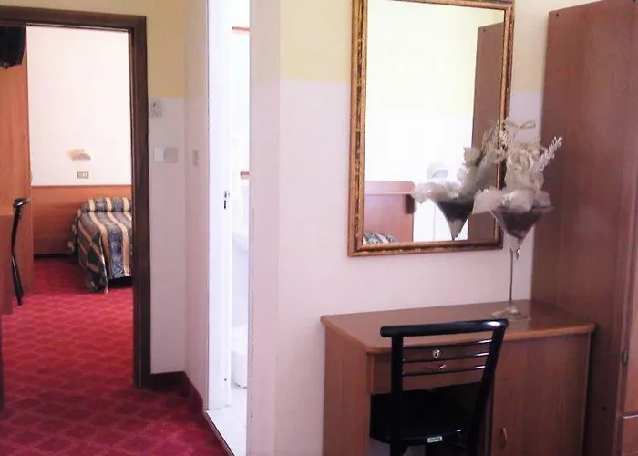 ホテル Palme チェゼナーティコ